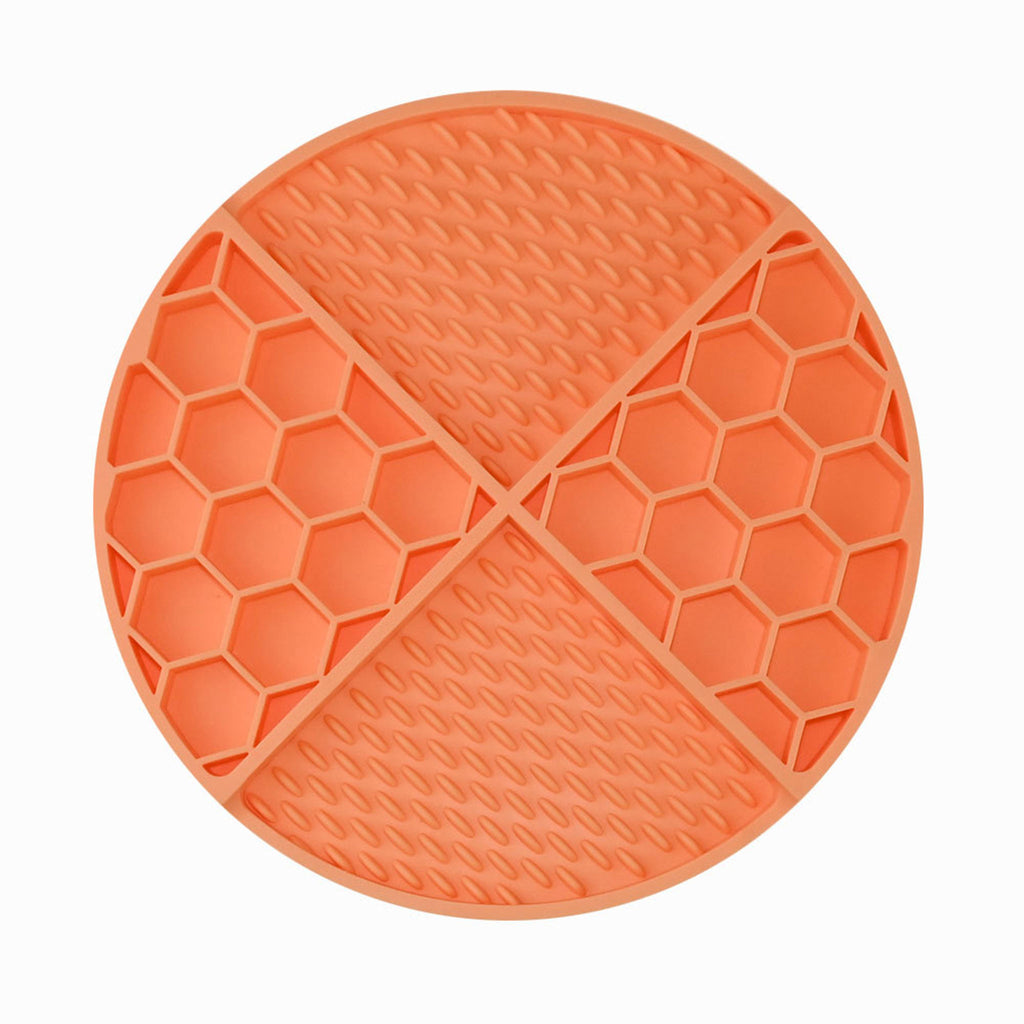 Silicone Slow Feeder Mat for Dogs & Cats, 61 Suction Cups Anti‑Slip Puzzle Feeding Mat, Dual‑Height Ridge Design for Wet & Dry Food