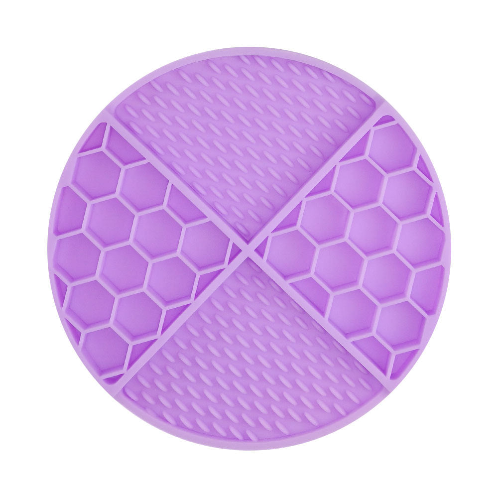 Silicone Slow Feeder Mat for Dogs & Cats, 61 Suction Cups Anti‑Slip Puzzle Feeding Mat, Dual‑Height Ridge Design for Wet & Dry Food